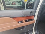 2022 Navigator L Thumbnail 18