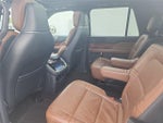2022 Navigator L Thumbnail 19