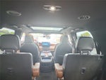 2022 Navigator L Thumbnail 22