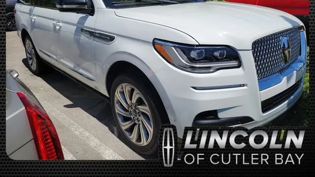 Preowned 2022 Lincoln Navigator L Reserve for Sale