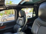 2021 Navigator L Thumbnail 4