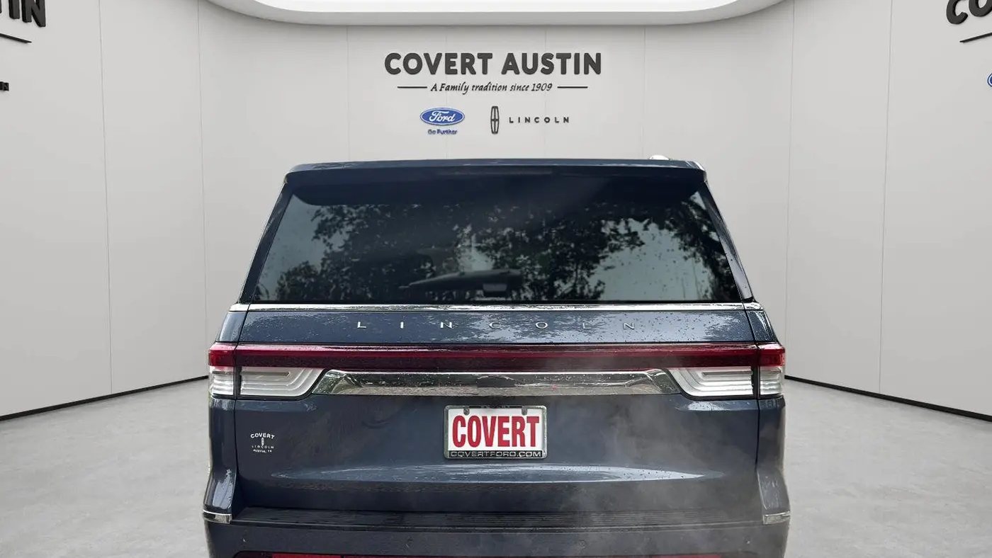 2022 Lincoln Navigator L Reserve