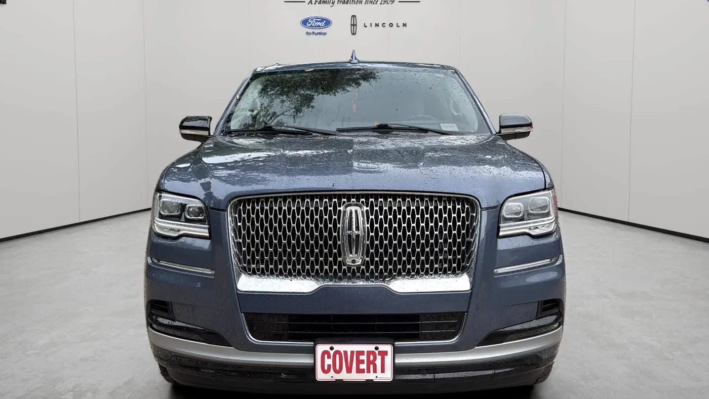 2022 Lincoln Navigator L Reserve