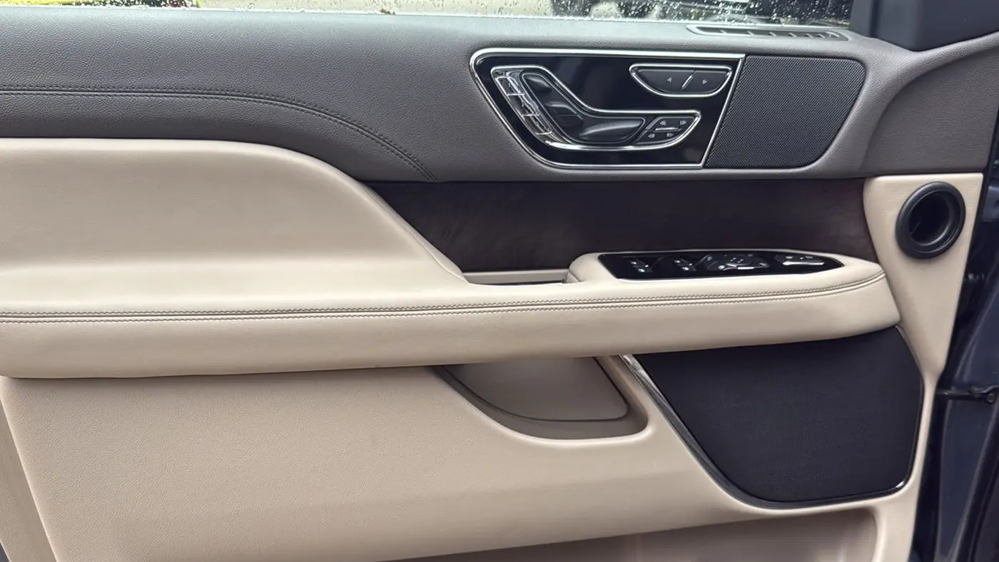2022 Lincoln Navigator L Reserve