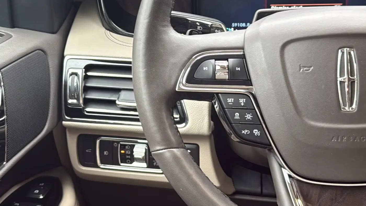 2022 Lincoln Navigator L Reserve