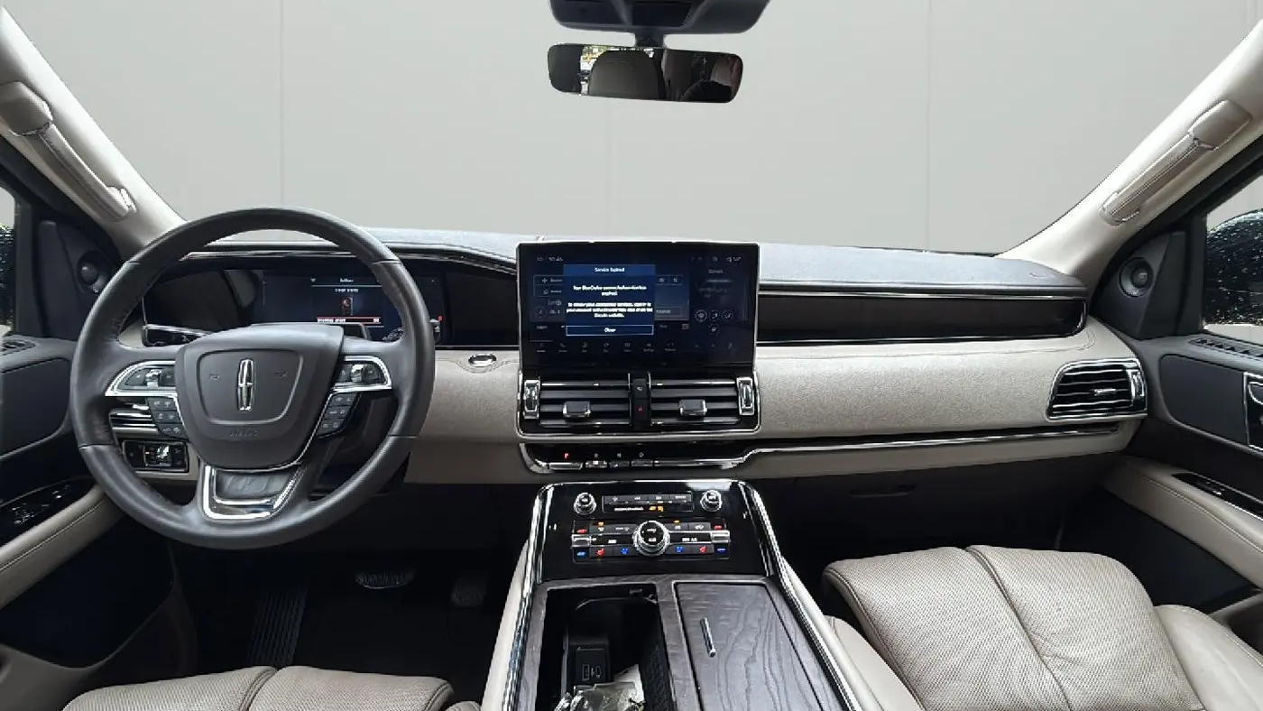 2022 Lincoln Navigator L Reserve