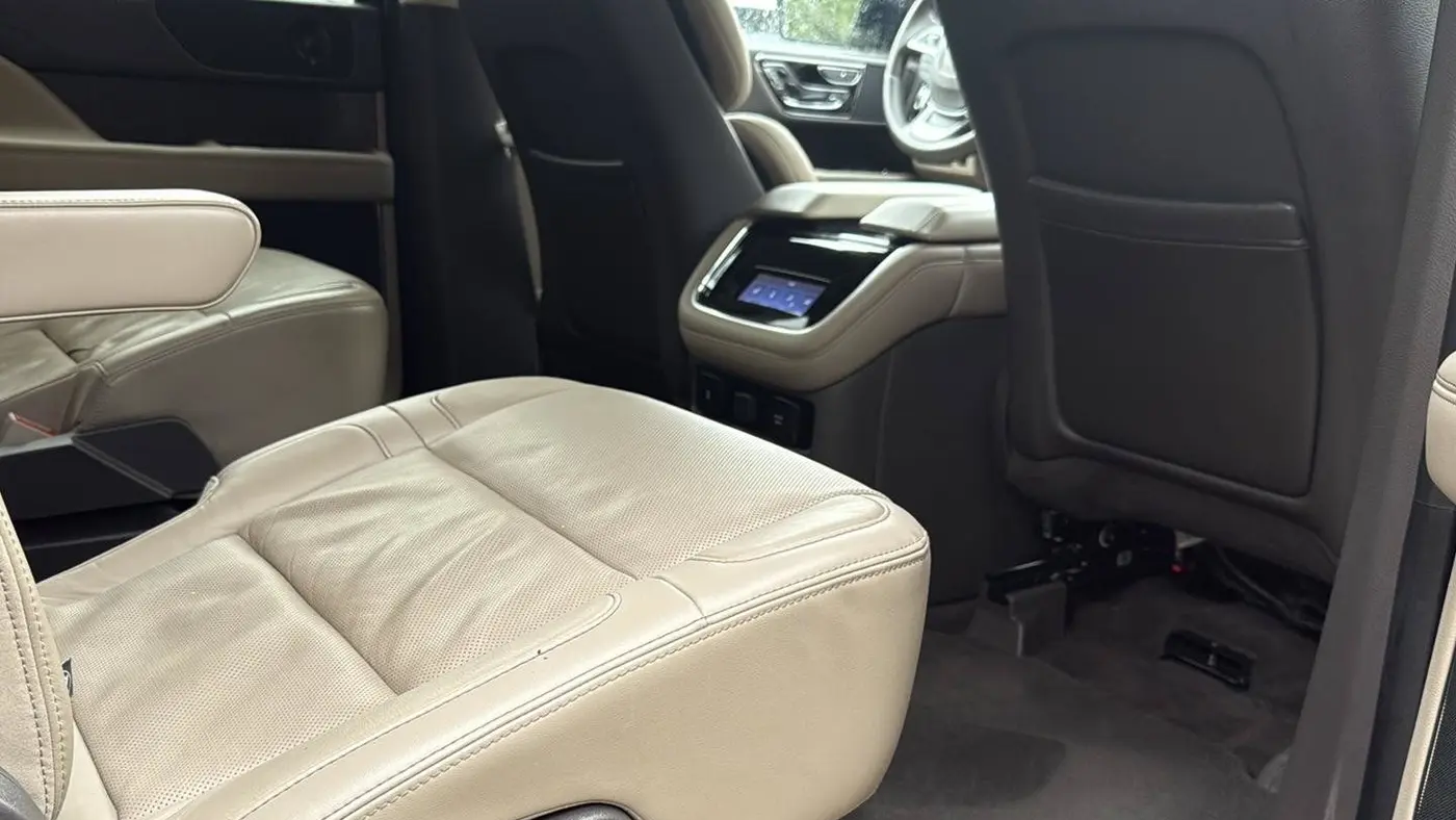 2022 Lincoln Navigator L Reserve