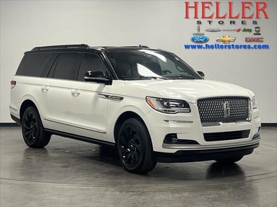 Photo of a 2022 Lincoln Navigator L 4X2 Reserve 4DR SUV for sale
