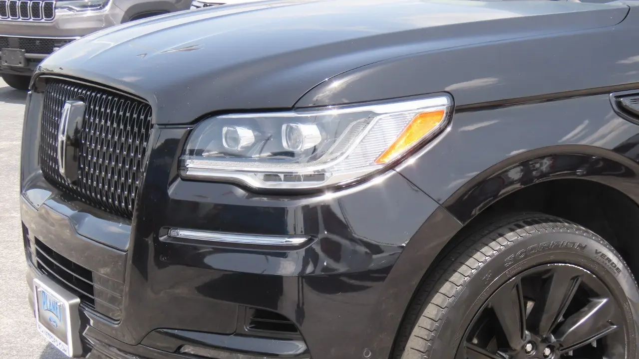 2022 Lincoln Navigator L Reserve