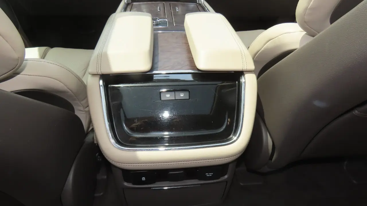 2022 Lincoln Navigator L Reserve