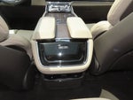 2022 Navigator L Thumbnail 25