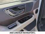 2022 Navigator L Thumbnail 11