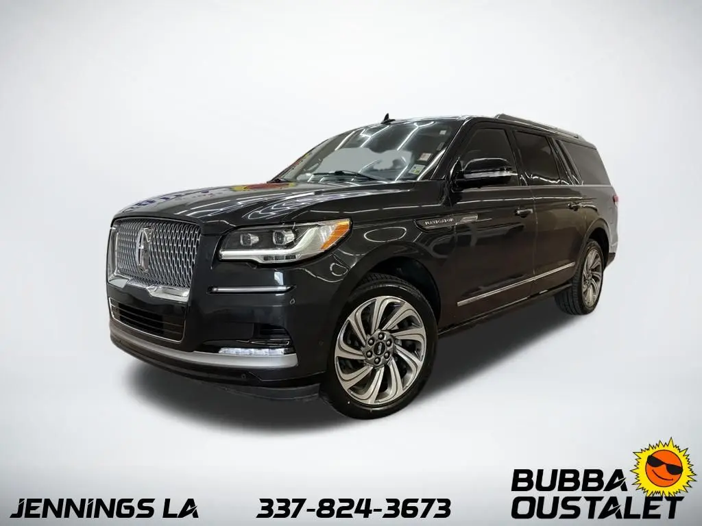 2022 Lincoln Navigator - $39,425