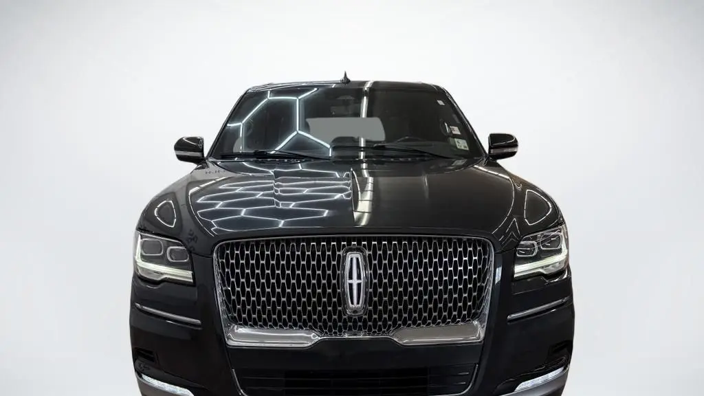 2022 Lincoln Navigator L Reserve