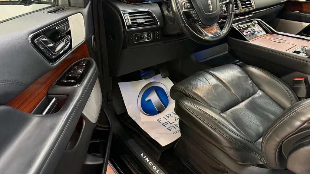2022 Lincoln Navigator L Reserve