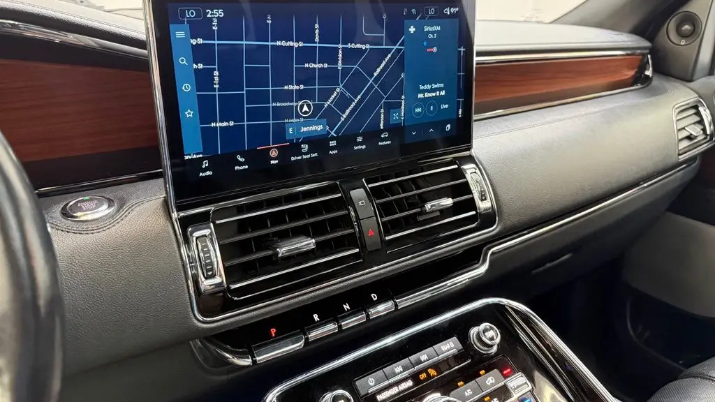 2022 Lincoln Navigator L Reserve