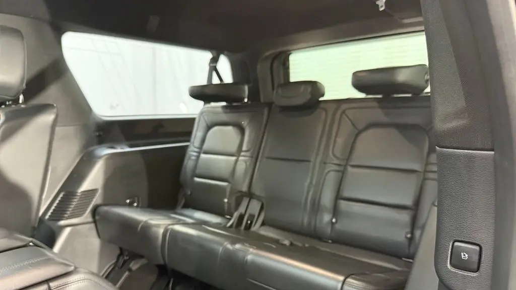 2022 Lincoln Navigator L Reserve