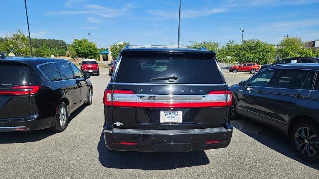 2021 Lincoln Navigator L Reserve
