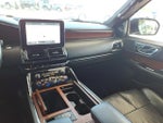 2021 Navigator L Thumbnail 19