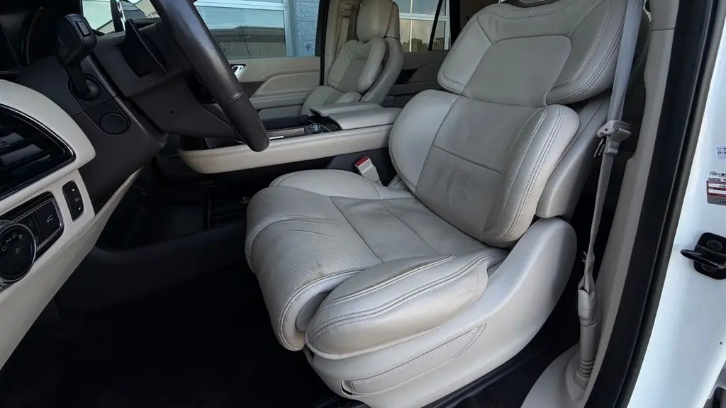 2021 Lincoln Navigator L Reserve