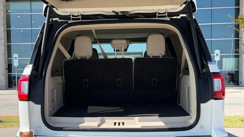 2021 Lincoln Navigator L Reserve