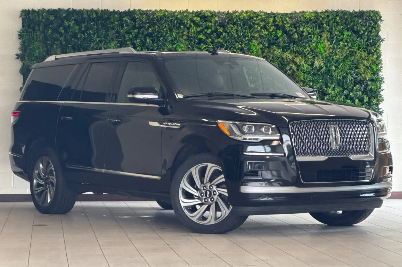 2023 Lincoln Navigator