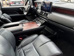 2023 Navigator L Thumbnail 17