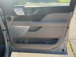 2023 Navigator L Thumbnail 13