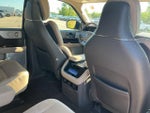 2023 Navigator L Thumbnail 15
