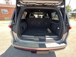 2023 Navigator L Thumbnail 9