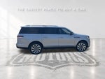 2023 Navigator L Thumbnail 16