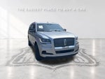 2023 Navigator L Thumbnail 18