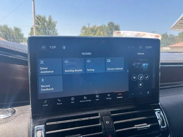 2023 Lincoln Navigator - $49,795