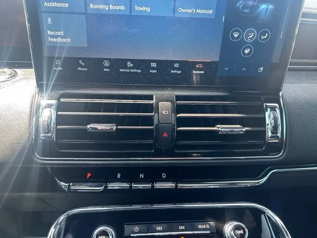 2023 Lincoln Navigator - $49,795