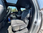 2023 Navigator L Thumbnail 50