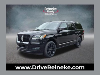 Photo of a 2023 Lincoln Navigator L 4X4 Reserve 4DR SUV for sale