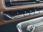 2023 Navigator L Thumbnail 13