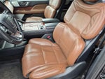 2023 Navigator L Thumbnail 17