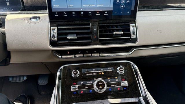 2024 Lincoln Navigator L Reserve