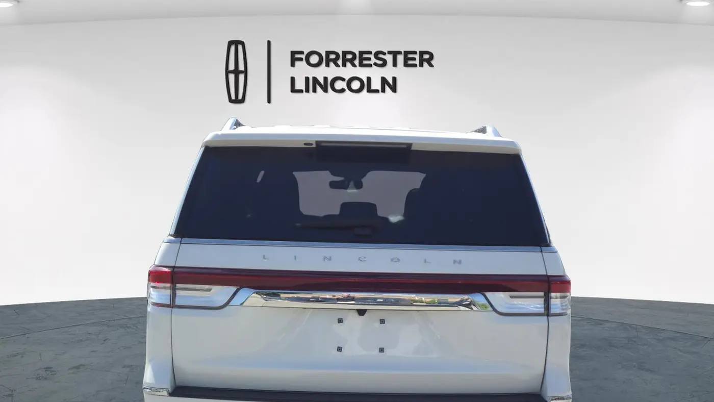 2024 Lincoln Navigator L Reserve