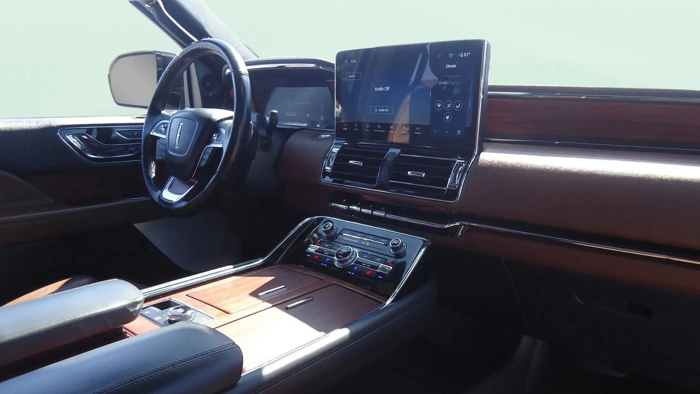 2024 Lincoln Navigator L Reserve