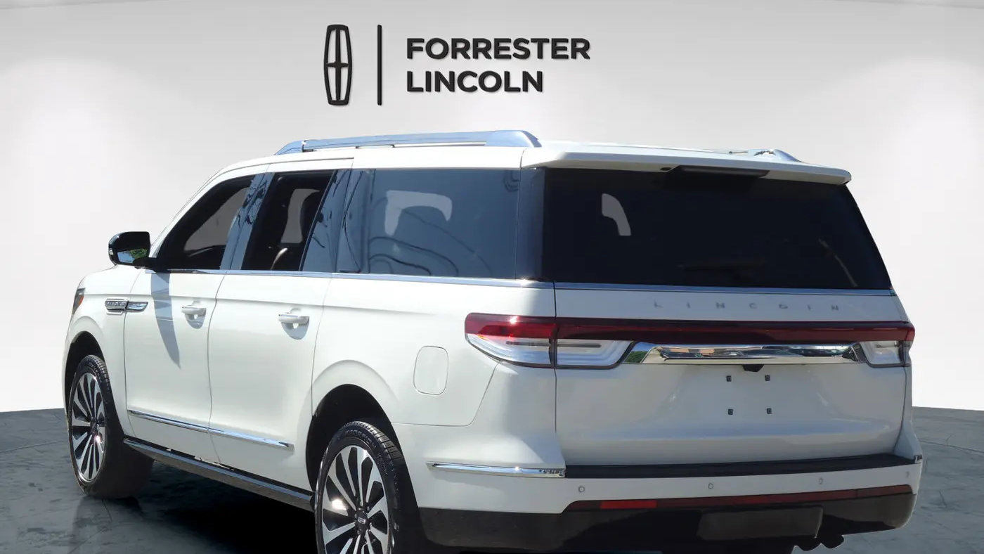 2024 Lincoln Navigator L Reserve
