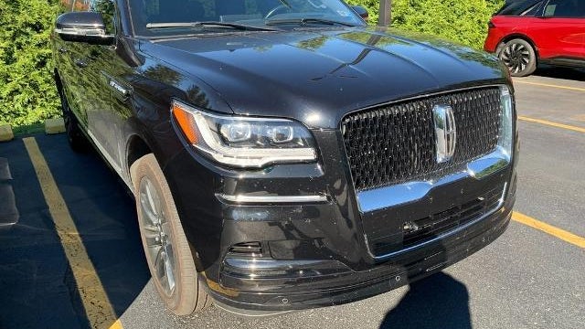 2024 Lincoln Navigator L Reserve