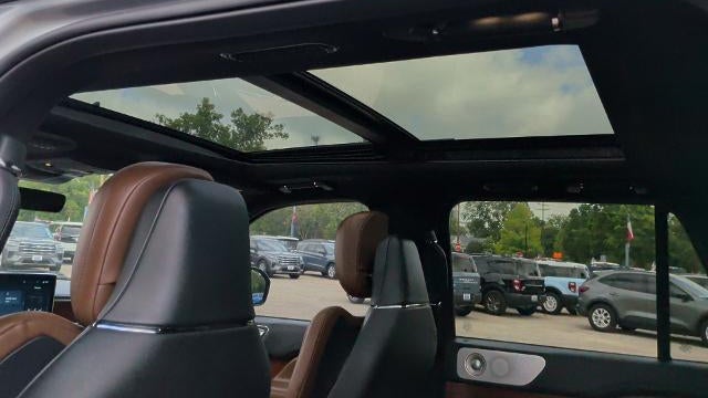 2024 Lincoln Navigator L Reserve