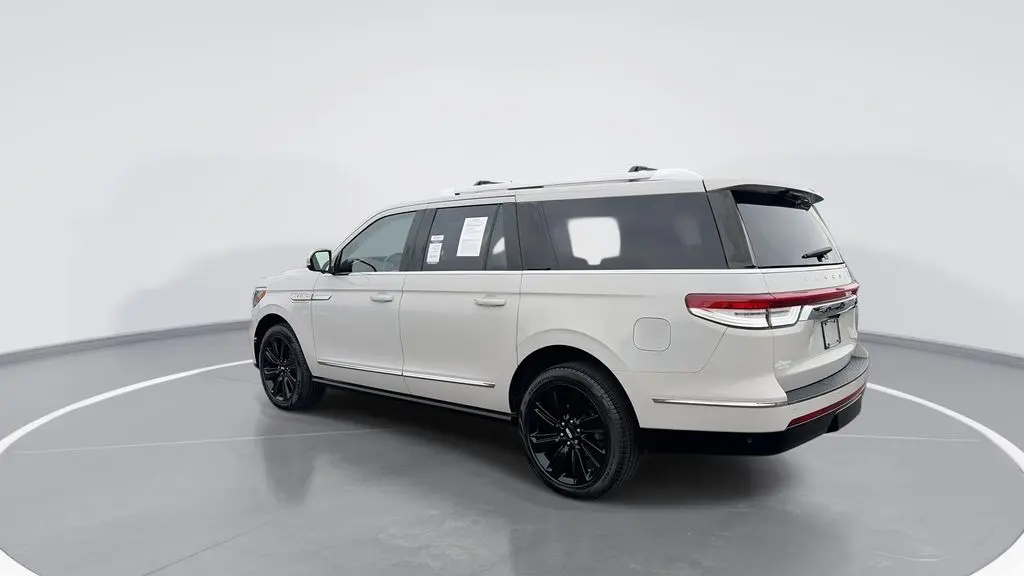 2024 Lincoln Navigator L Reserve