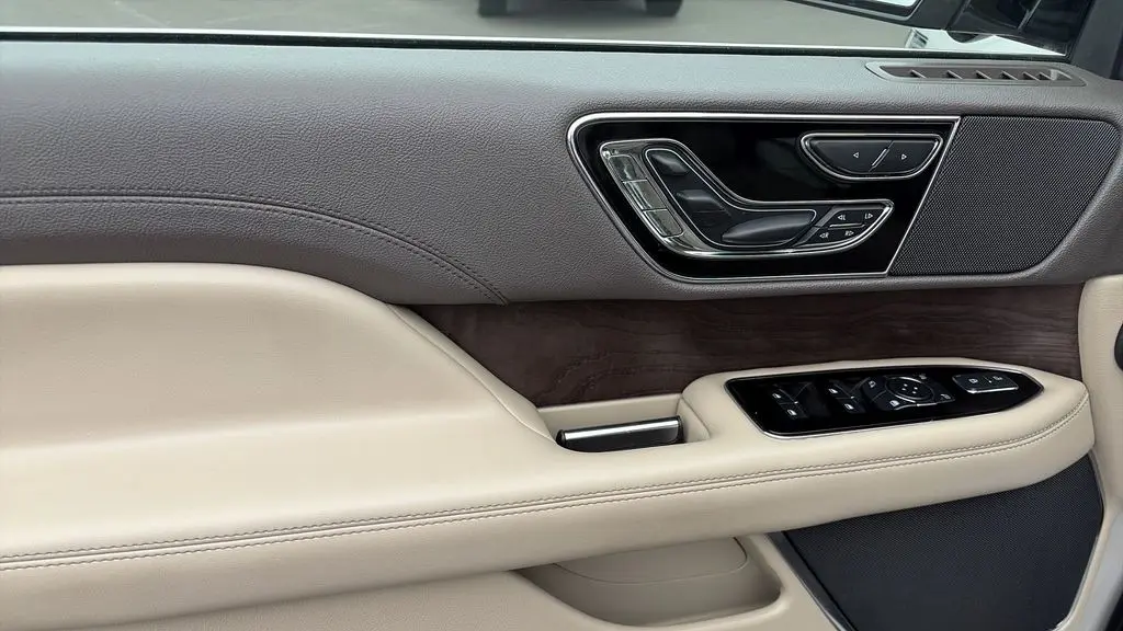 2024 Lincoln Navigator L Reserve