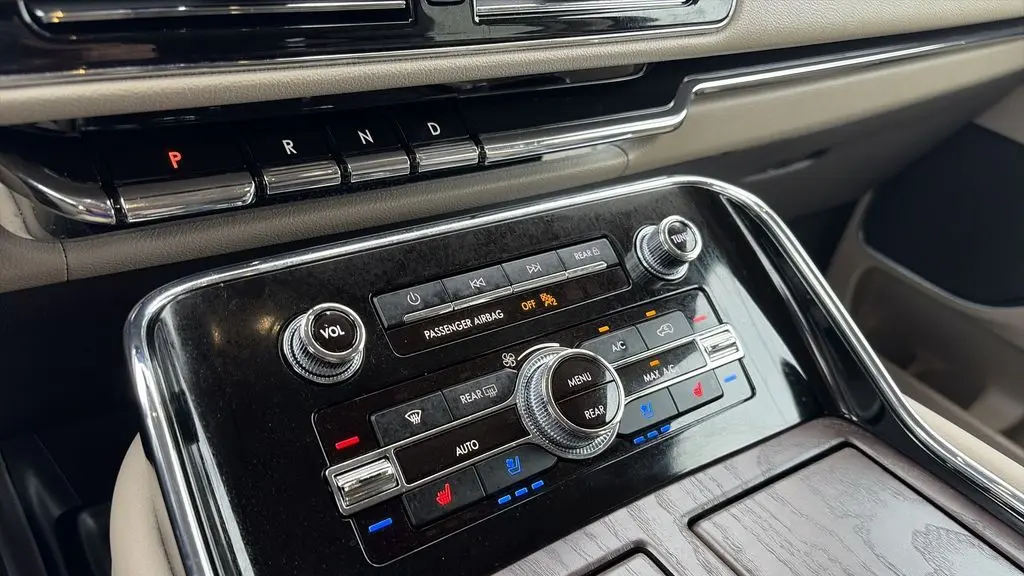 2024 Lincoln Navigator L Reserve