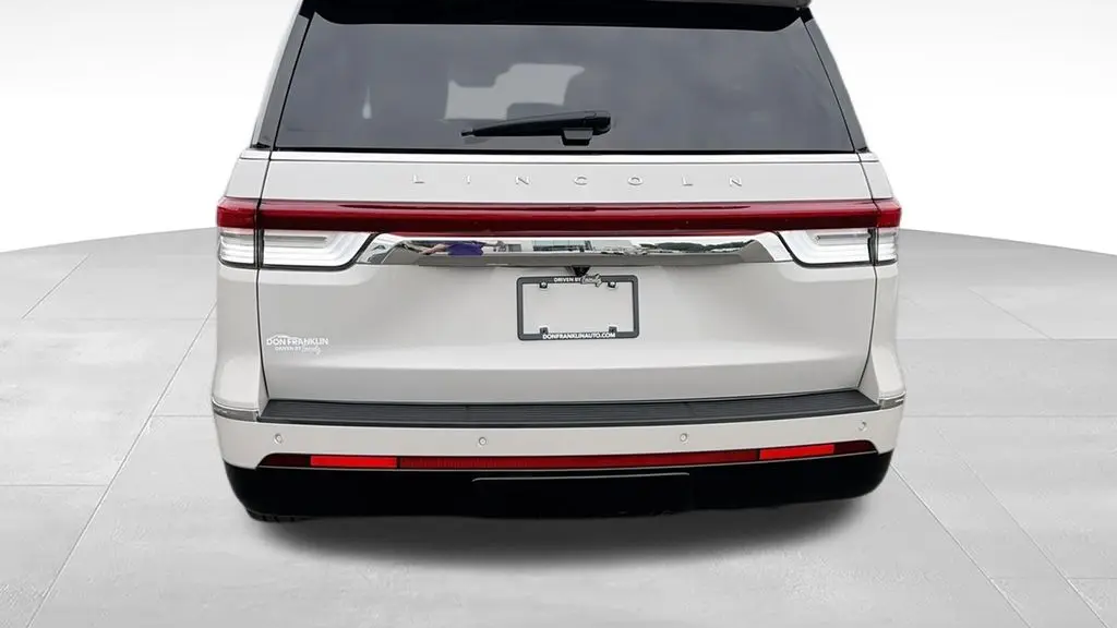 2024 Lincoln Navigator L Reserve