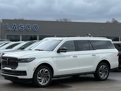 Photo of a 2025 Lincoln Navigator L 4X4 Reserve 4DR SUV for sale