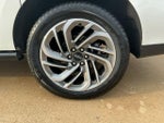 2025 Navigator L Thumbnail 6